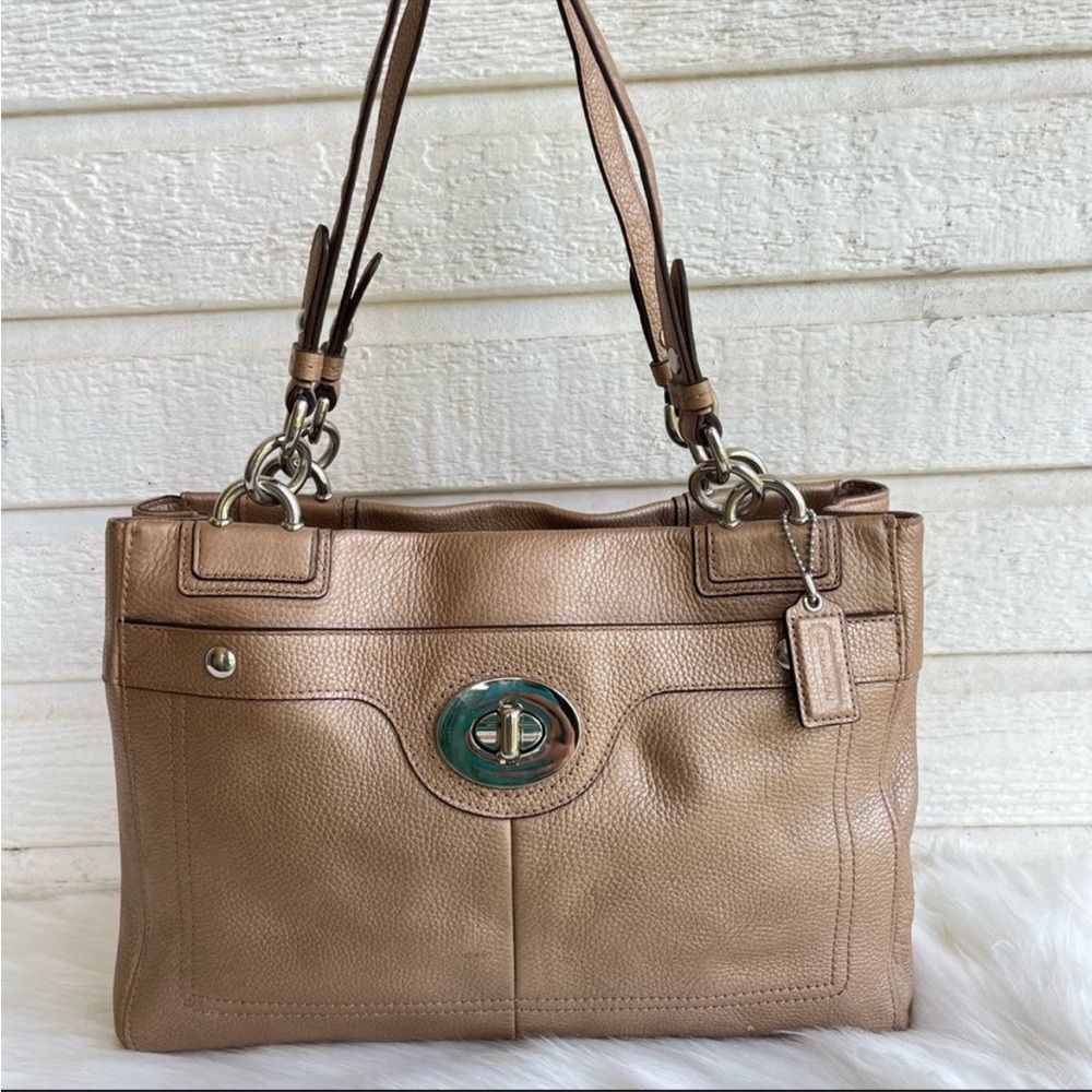 COACH Champagne Leather Gallery Hampton Turnlock Tote Bag - Picture 1 of 10